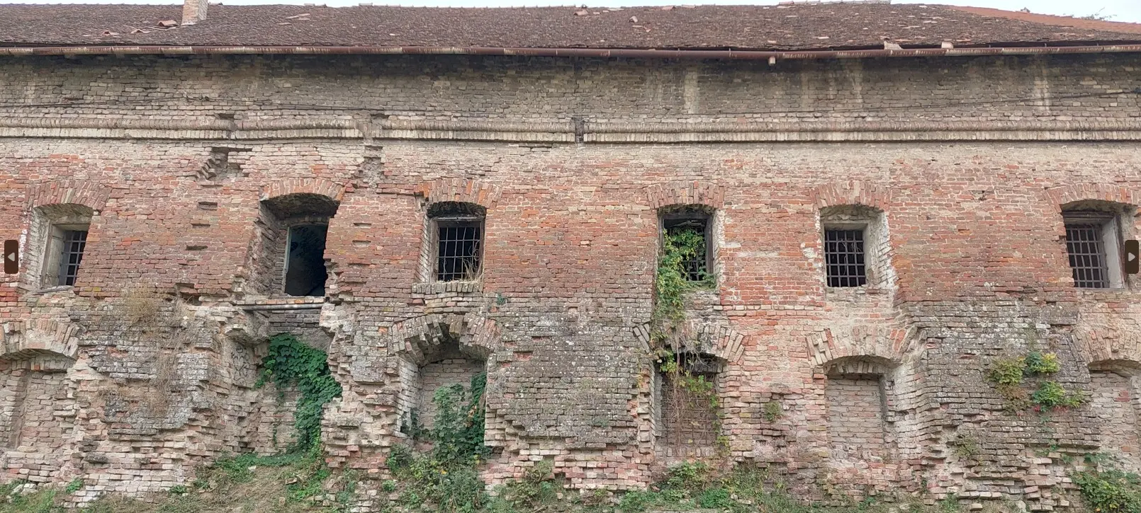 Tvrđava Brod - stare zidine