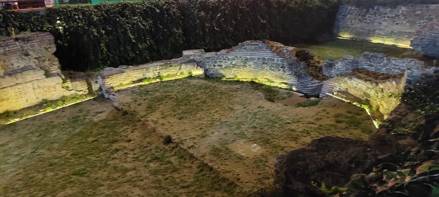 Aristotelov trg ujutro