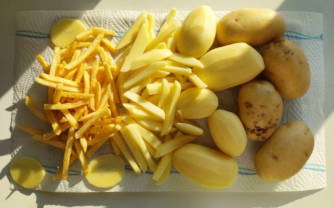Patatine fritte fatte in casa: perfezione dorata
